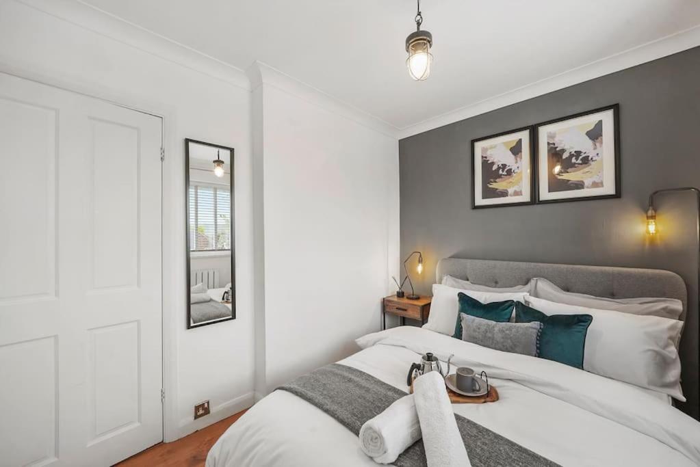Apartment Stylish Maisonette Near The Heath With Free Parking & Wi-fi Maidstone